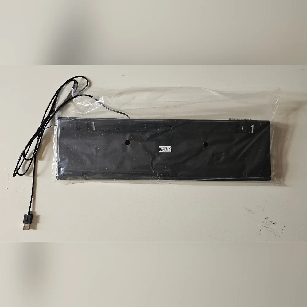 Dell Wired Keyboard - Black KB216